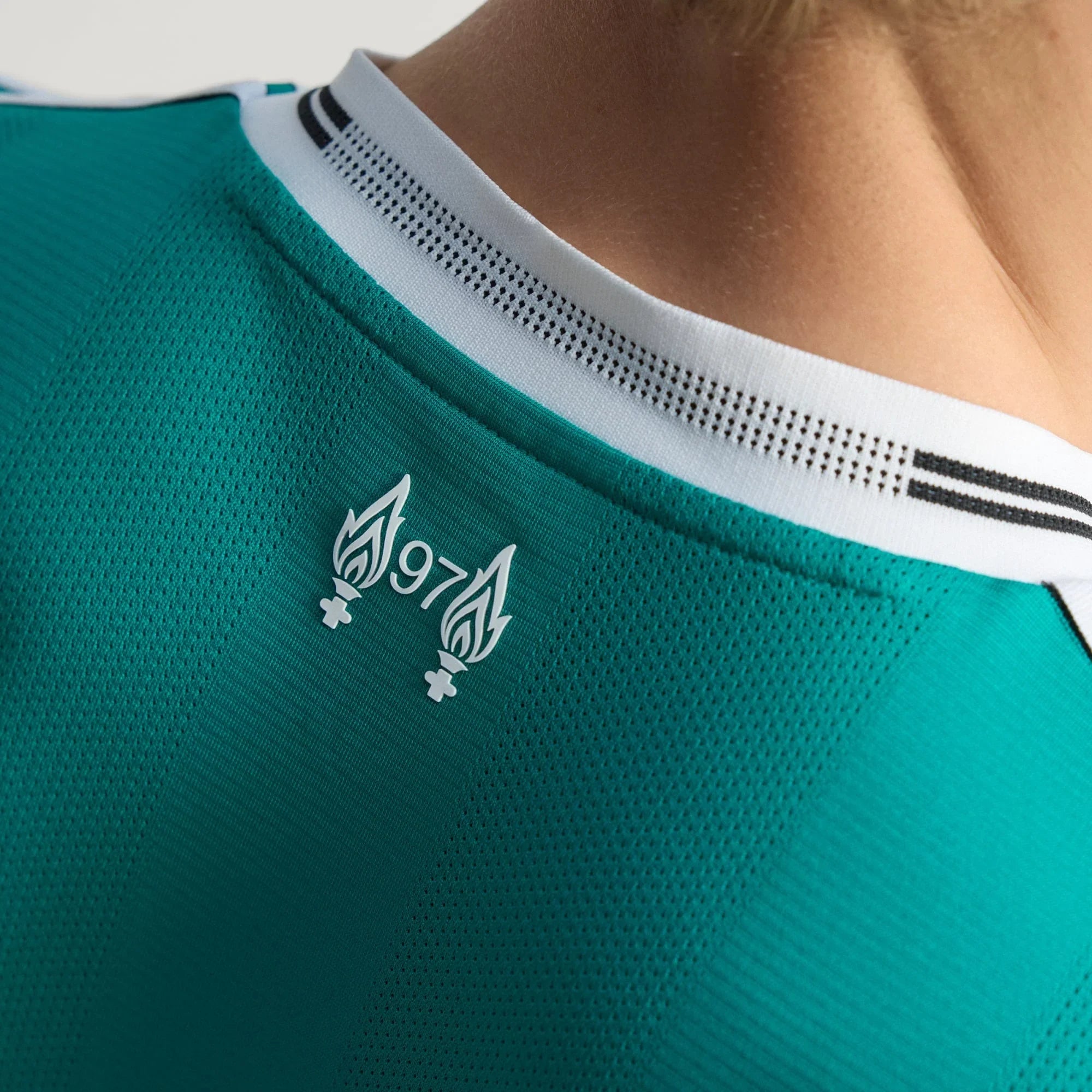 Tricou Liverpool Virgil van Dijk away player version