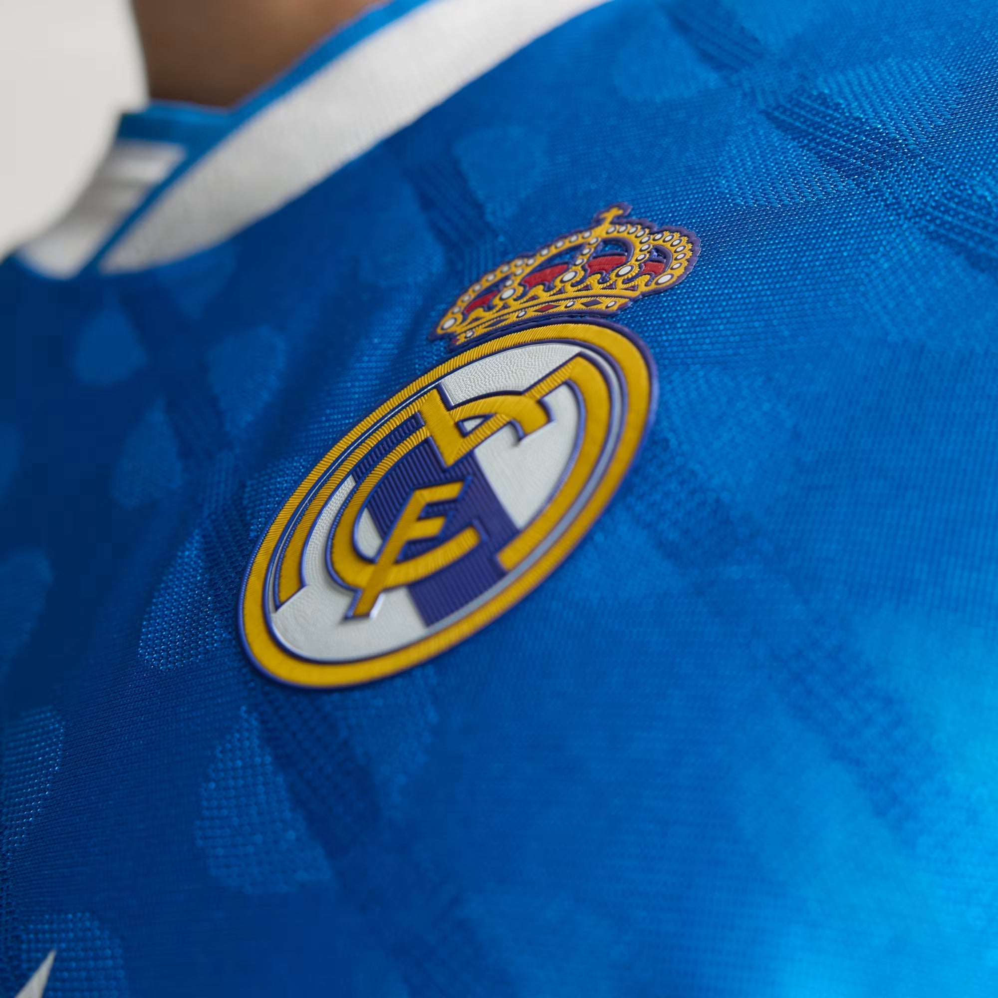 Tricou Real Madrid Mbappe away player version